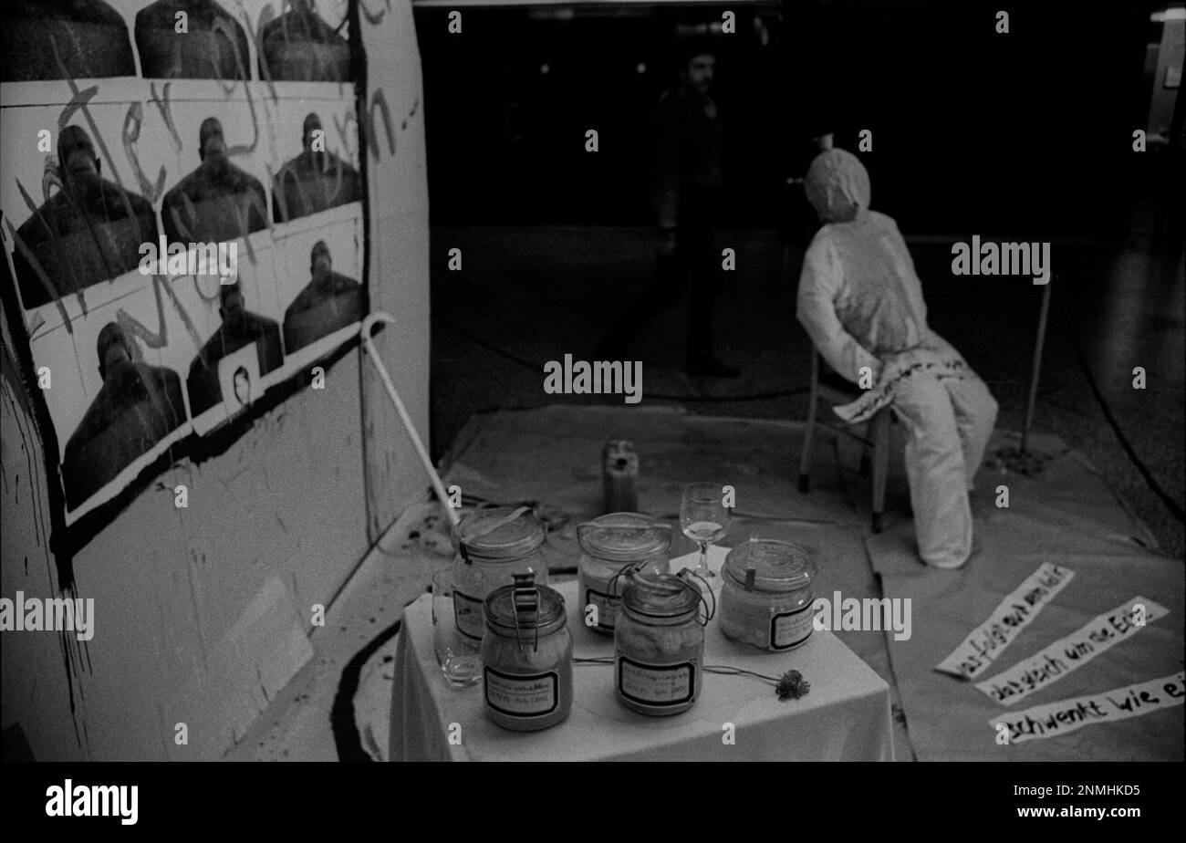 GDR, Berlin, 26.1.1990, The Great Purge, art installation by