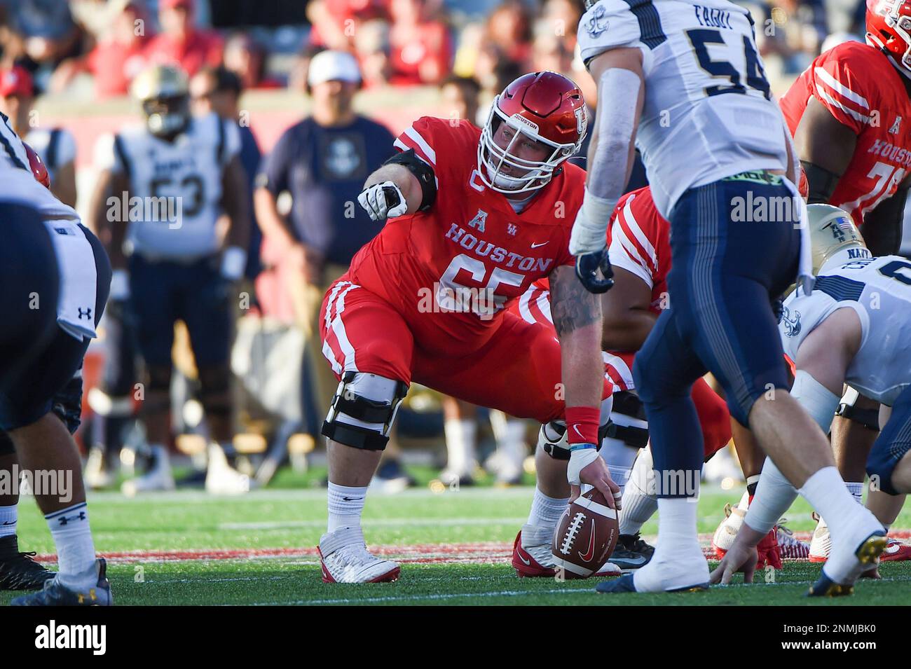 Kody Russey brings stability to UH offensive line