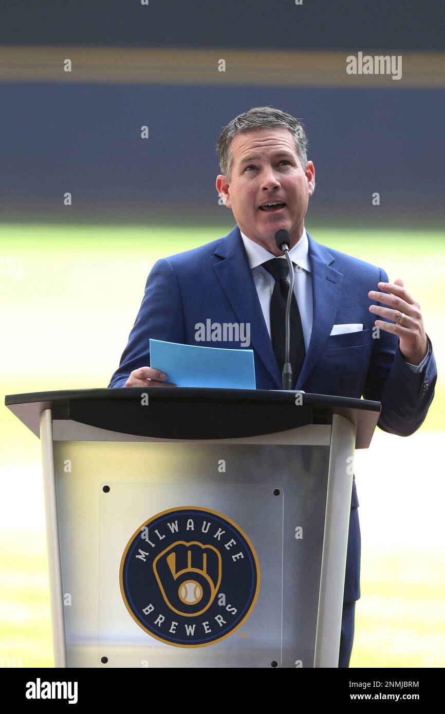 MILWAUKEE, WI - SEPTEMBER 26: Bally Sports announcer Brian Anderson emcees  the Ryan Braun retirement ceremony prior to a game between the Milwaukee  Brewers and the New York Mets at American Family