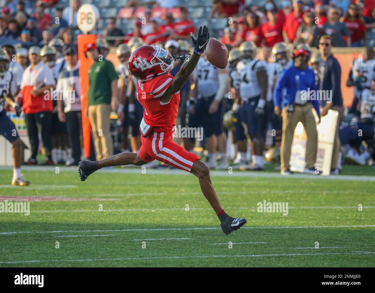 Houston Cougars wide receiver Bryson Smith (1) runs in to the end zone for  a fourth quarter touch down during the game between Temple Owls and University  of Houston Cougars at TDECU