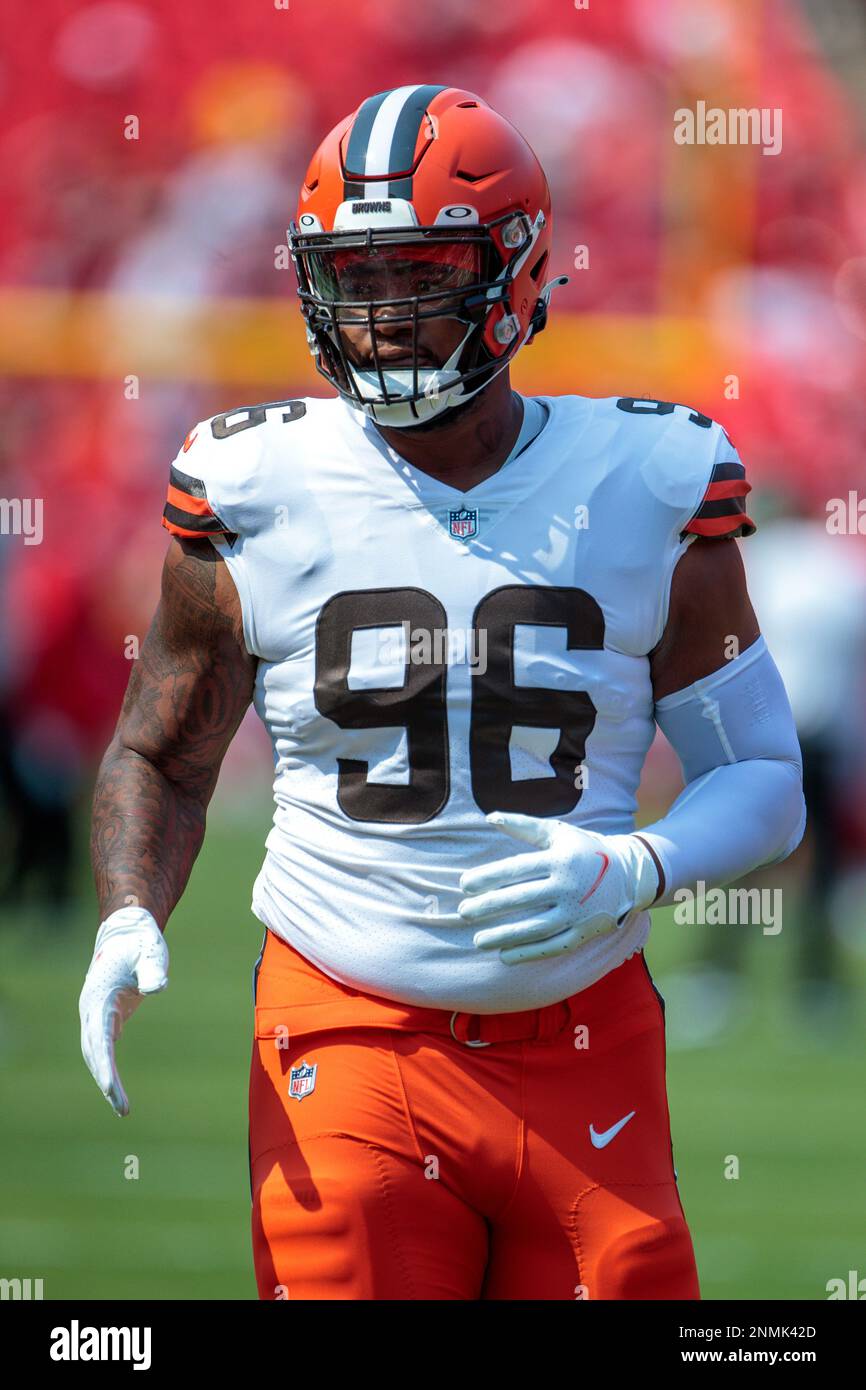 KANSAS CITY, MO - SEPTEMBER 12: Cleveland Browns defensive tackle Jordan  Elliott (96) on the field prior to the game against the Kansas City Chiefs  on September 12th at GEHA field at