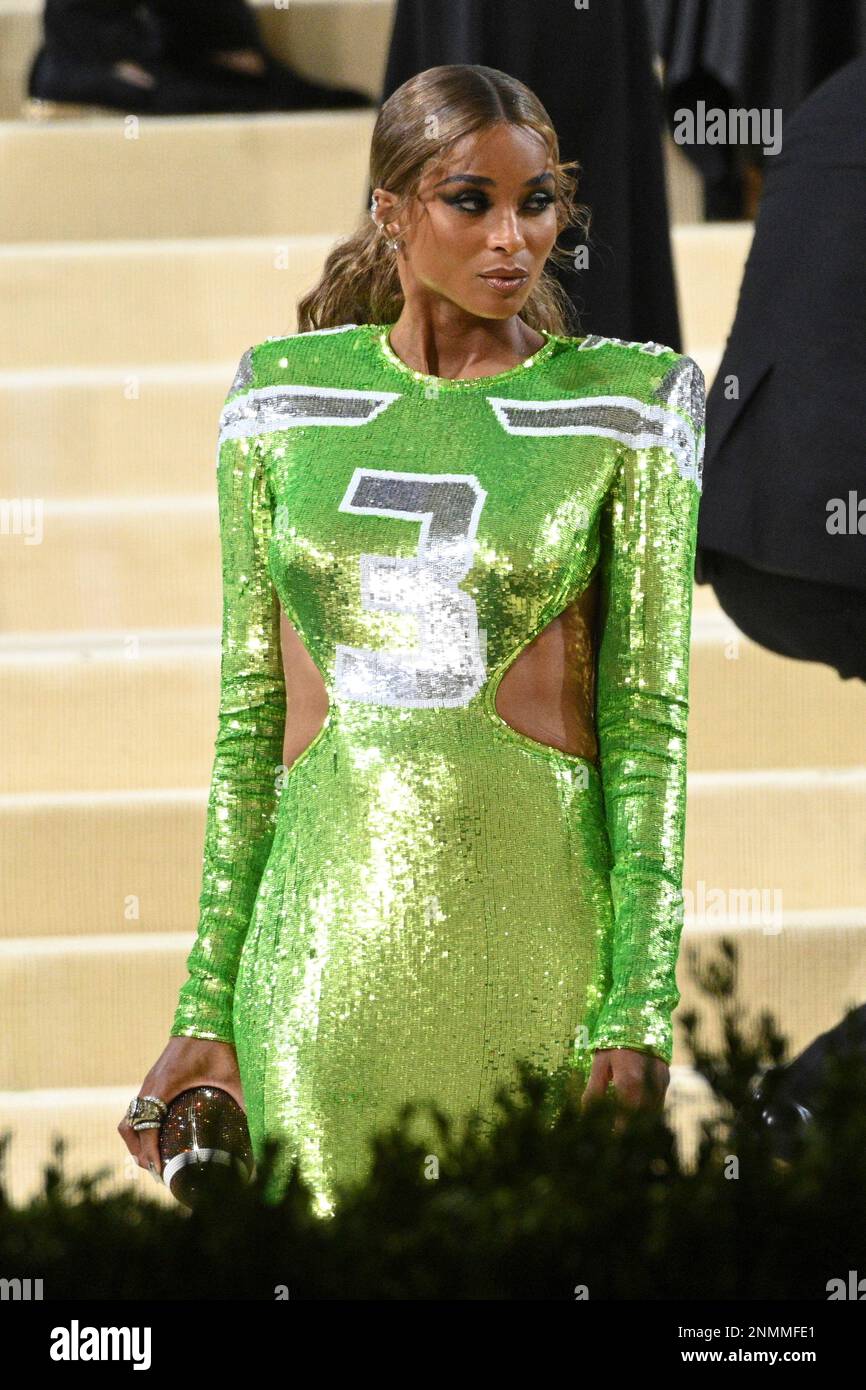 Photo by: NDZ/STAR MAX/IPx 2021 9/13/21 Ciara at the 2021 Met Gala  Celebrating In America: A Lexicon Of Fashion. (New York City Stock Photo -  Alamy