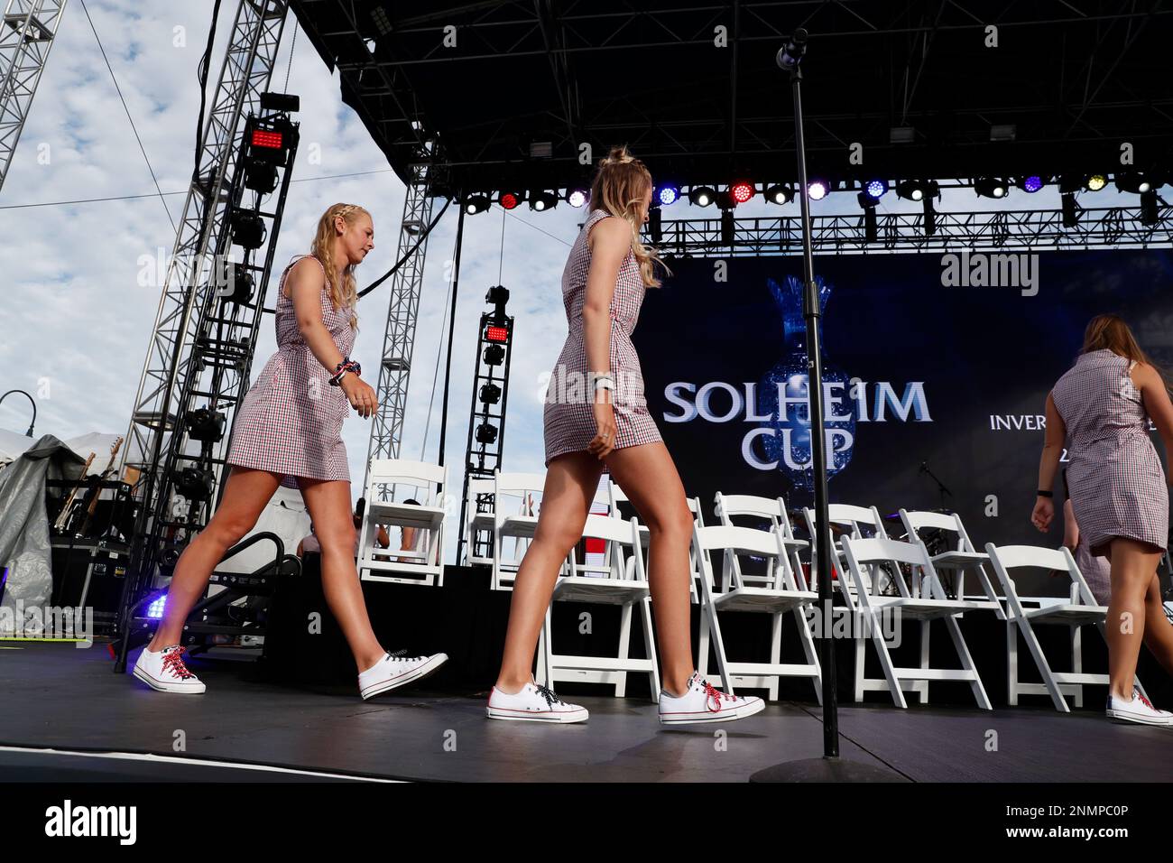 TOLEDO, OH - SEPTEMBER 03: USA players Jessica and Nelly Korda walk across  the stage during the Opening Ceremony at Promendade Park in Toledo, Ohio.  (Photo by Brian Spurlock/Icon Sportswire) (Icon Sportswire