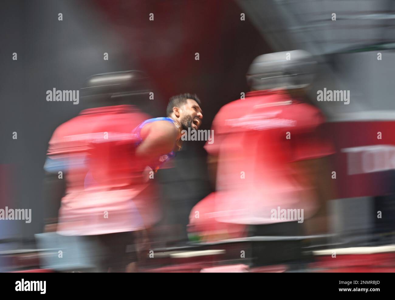 Sri Lanka's HERATH MUDIYANSELAGE Dinesh Priyan competes in the Men's