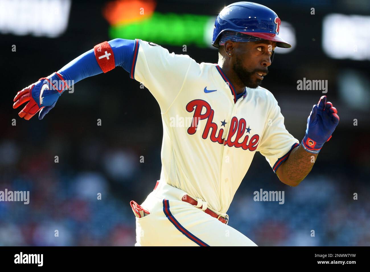 PHILADELPHIA, PA - AUGUST 15: Philadelphia Phillies left fielder Andrew  McCutchen (22) on the base path during the Major League Baseball game  between the Cincinnati Reds and Philadelphia Phillies on August 15