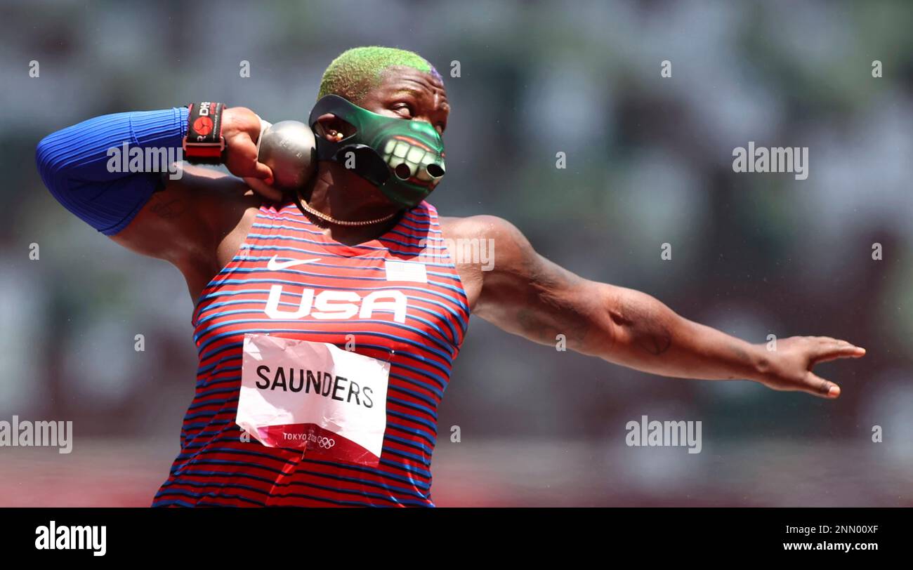 U.S. SAUNDERS Raven competes during Athletics women's shot put final in