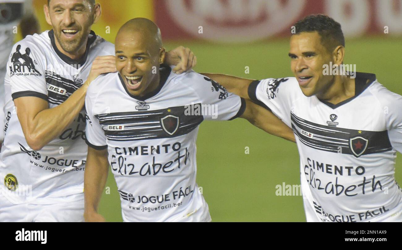 PB - Joao Pessoa - 7/24/2021 - BRAZILIAN C 2021, BOTAFOGO-PB X SANTA CRUZ -  Botafogo-PB player Savio celebrates his goal during a match against Santa  Cruz at Almeidao stadium for the