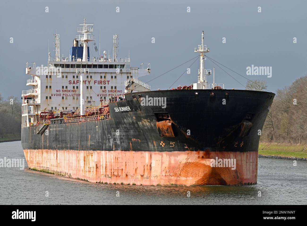 SEA RUNNER passing the Kiel Canal Stock Photo