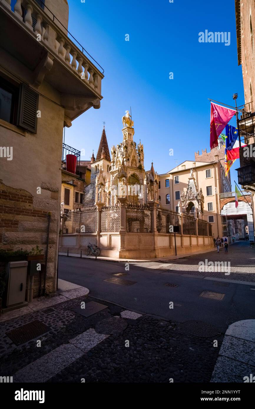 The tomb of Cansignorio Mastino II in the courtyard of Scaliger Tombs, Arche Scaligere, in the historical part of Verona, seen from outside. Stock Photo