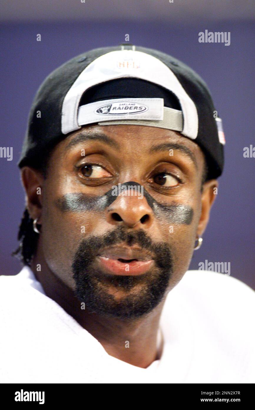 25 Nov 2001: Jerry Rice of the Oakland Raiders during the Raiders