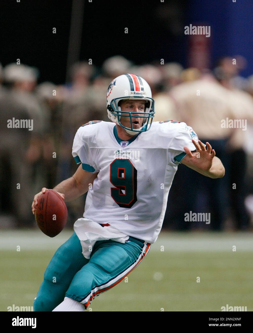 14 September 2003: Jay Fiedler of Miami Dolphins Sunday at Giants ...