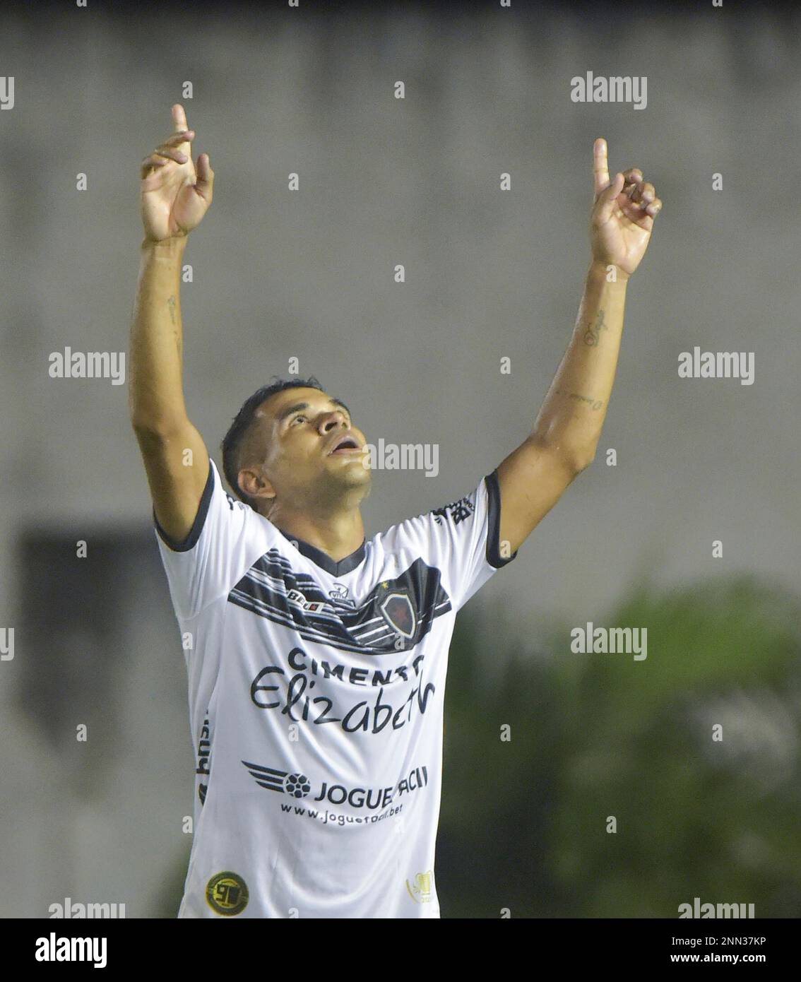 PB - Joao Pessoa - 7/24/2021 - BRAZILIAN C 2021, BOTAFOGO-PB X SANTA CRUZ -  Botafogo-PB player Savio celebrates his goal during a match against Santa  Cruz at Almeidao stadium for the