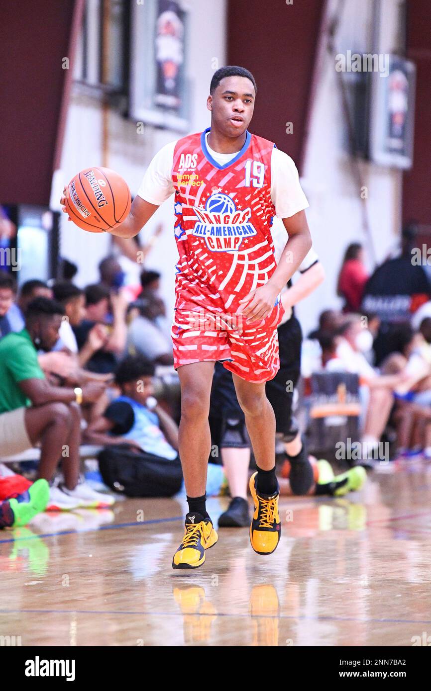 LAS VEGAS, NV JUNE 07 Noah Shelby dribbles up the court during the