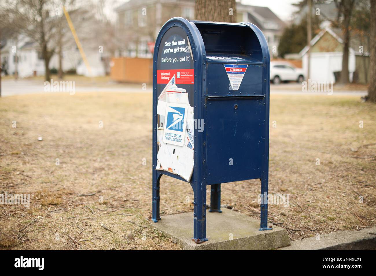 Usps mail truck hires stock photography and images Alamy