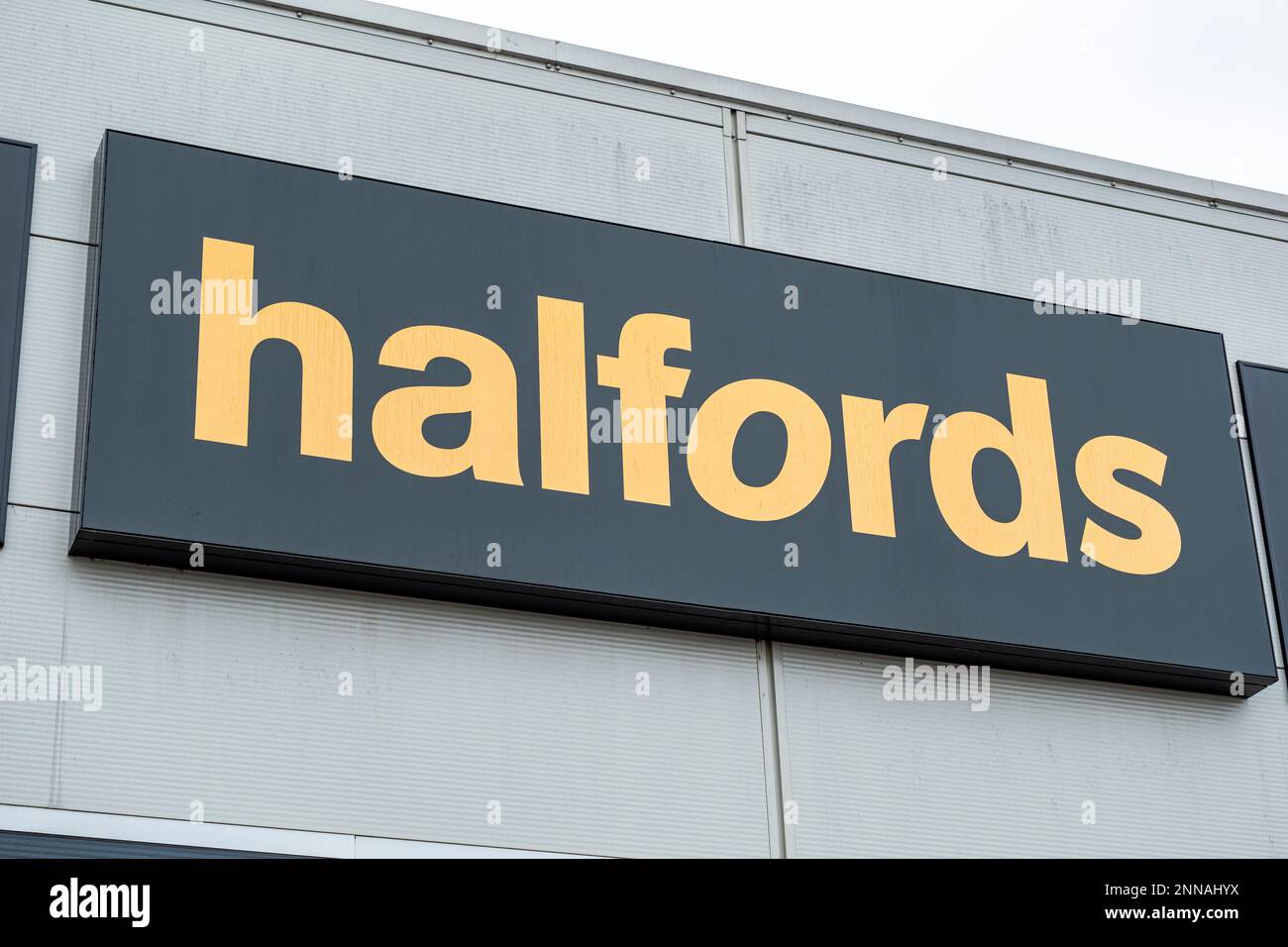 Close up of Halfords shop sign UK Stock Photo