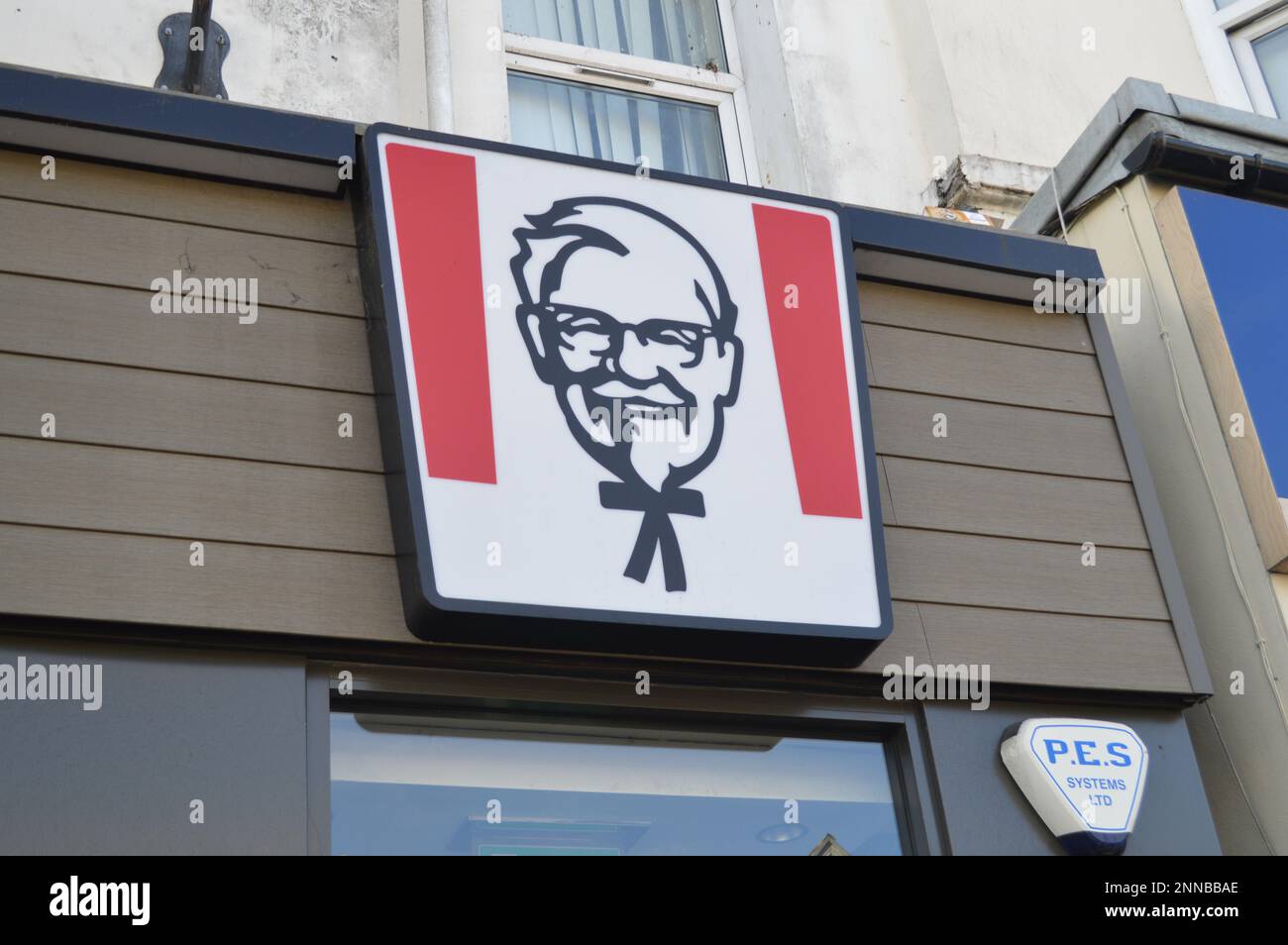 Kfc signage hi-res stock photography and images - Alamy