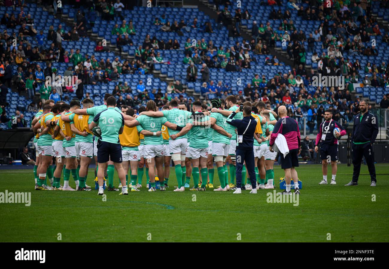 Rome, Italy 25th Feb, 2023. Ireland team before the match, Six Nations rugby match between Italy and Ireland at Olympic Stadium in Rome. Photo Credit: Fabio Pagani/Alamy Live News Stock Photo
