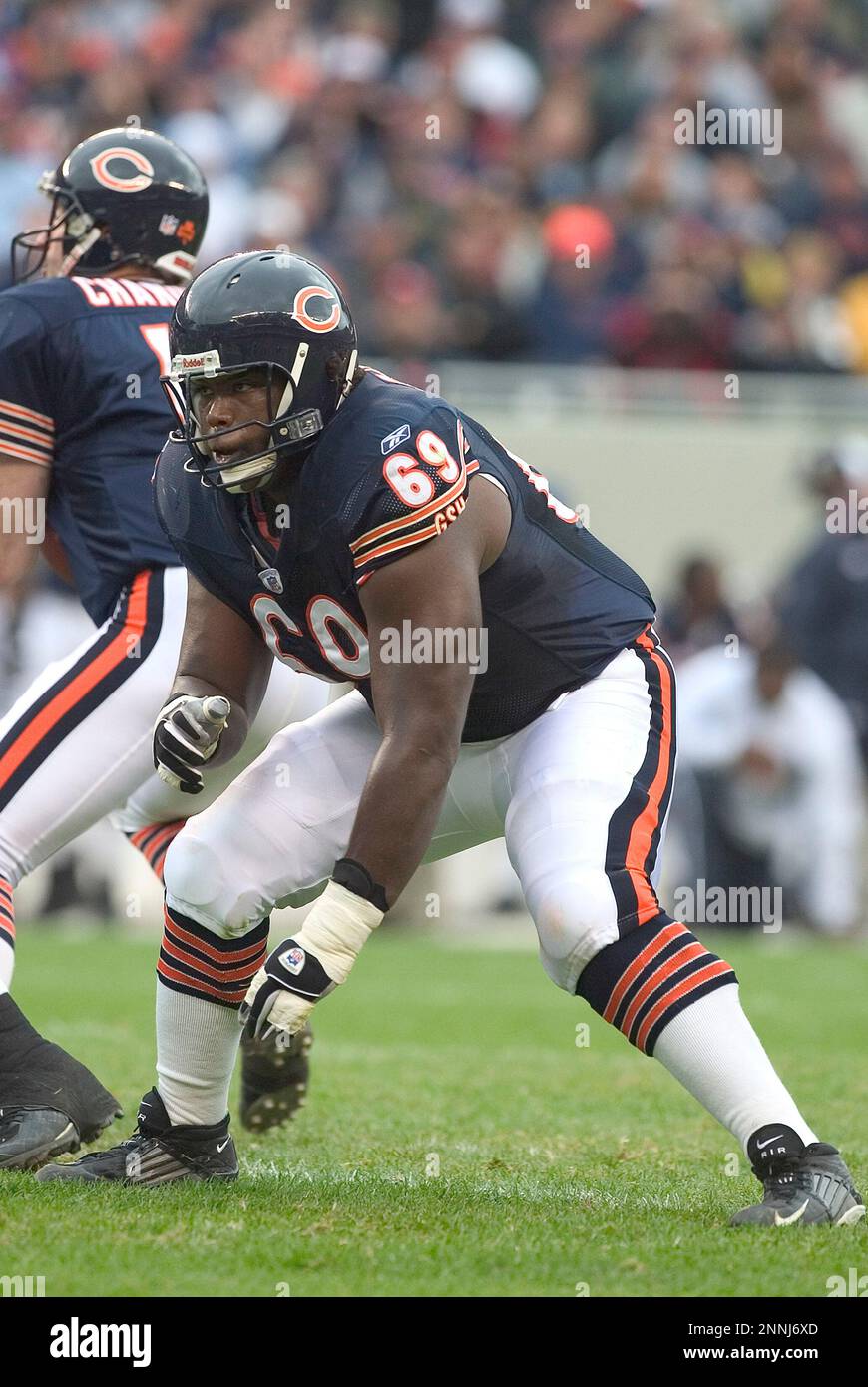 2 Nov 2003: Mike Gandy of the Chicago Bears during the Bears 20-7 victory  over the San Diego Chargers at Solder Field in Chicago, IL. (Icon  Sportswire via AP Images Stock Photo - Alamy