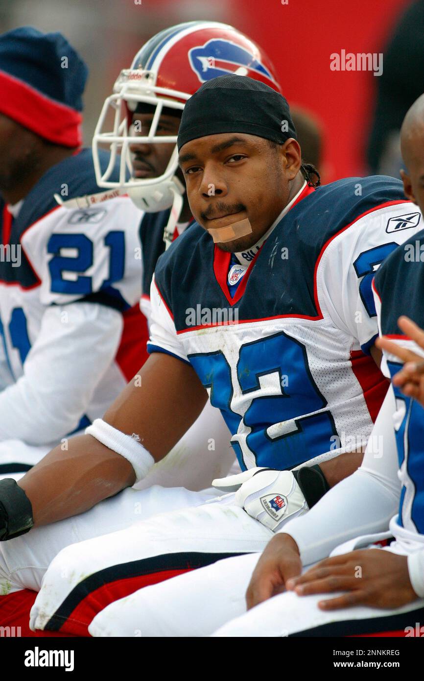 8 Dec 2002: Nate Clements of the Buffalo Bills during the Bills 27-17 loss  to the New England Patriots at Gillette Stadium in Foxborough, MA.  Mandatory Credit: Icon Sports Media (Icon Sportswire