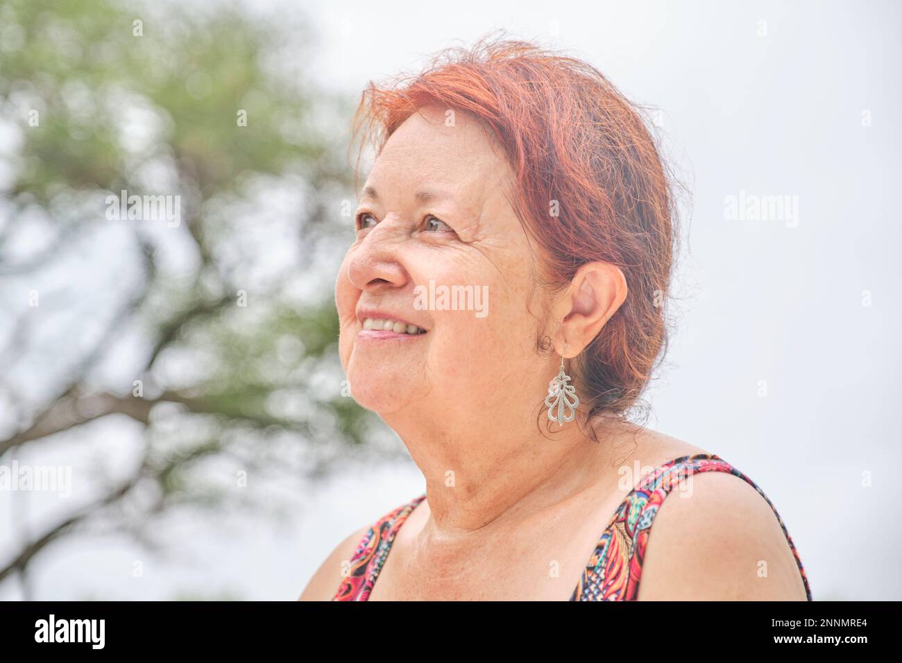 Mature woman portrait candid hi-res stock photography and images - Alamy