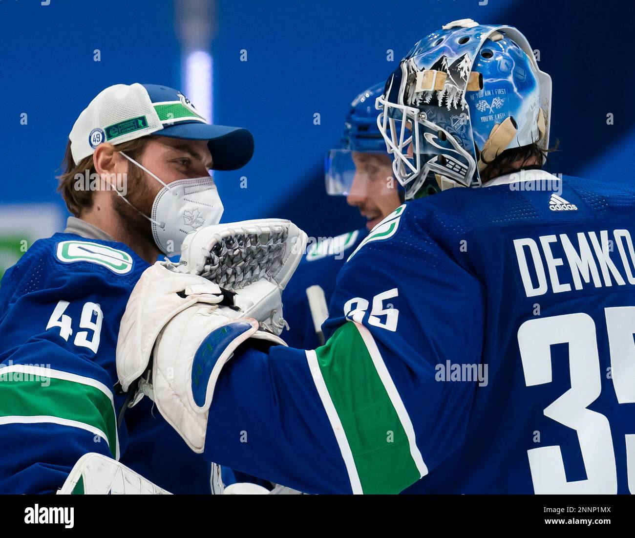 Vancouver Canucks on X: OFFICIAL: #Canucks sign goaltender Braden