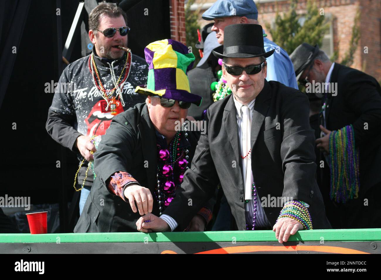 mardi gras st louis bud light tent