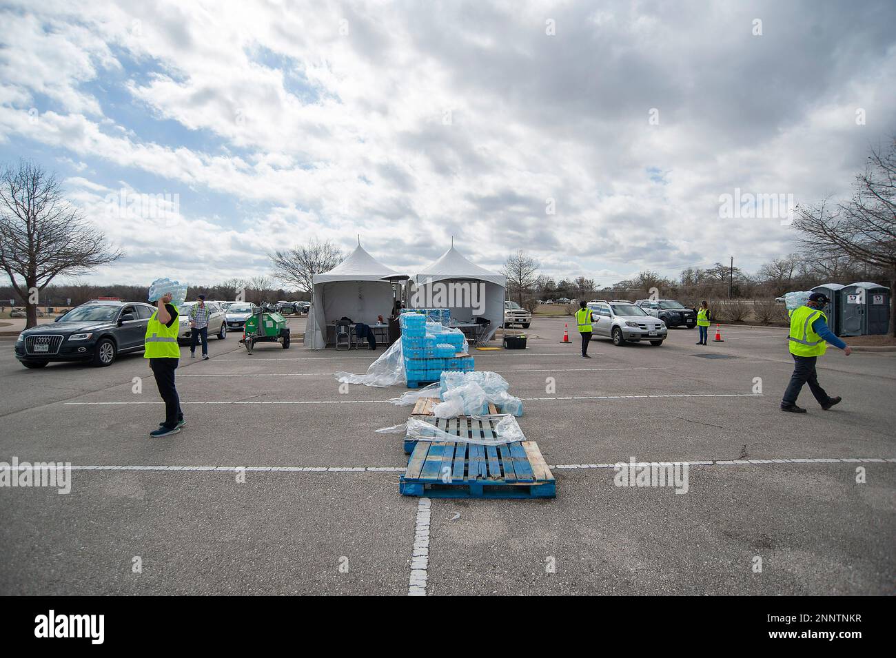 February 21, 2021 Vehicles wait in line at the Onion Creek Soccer