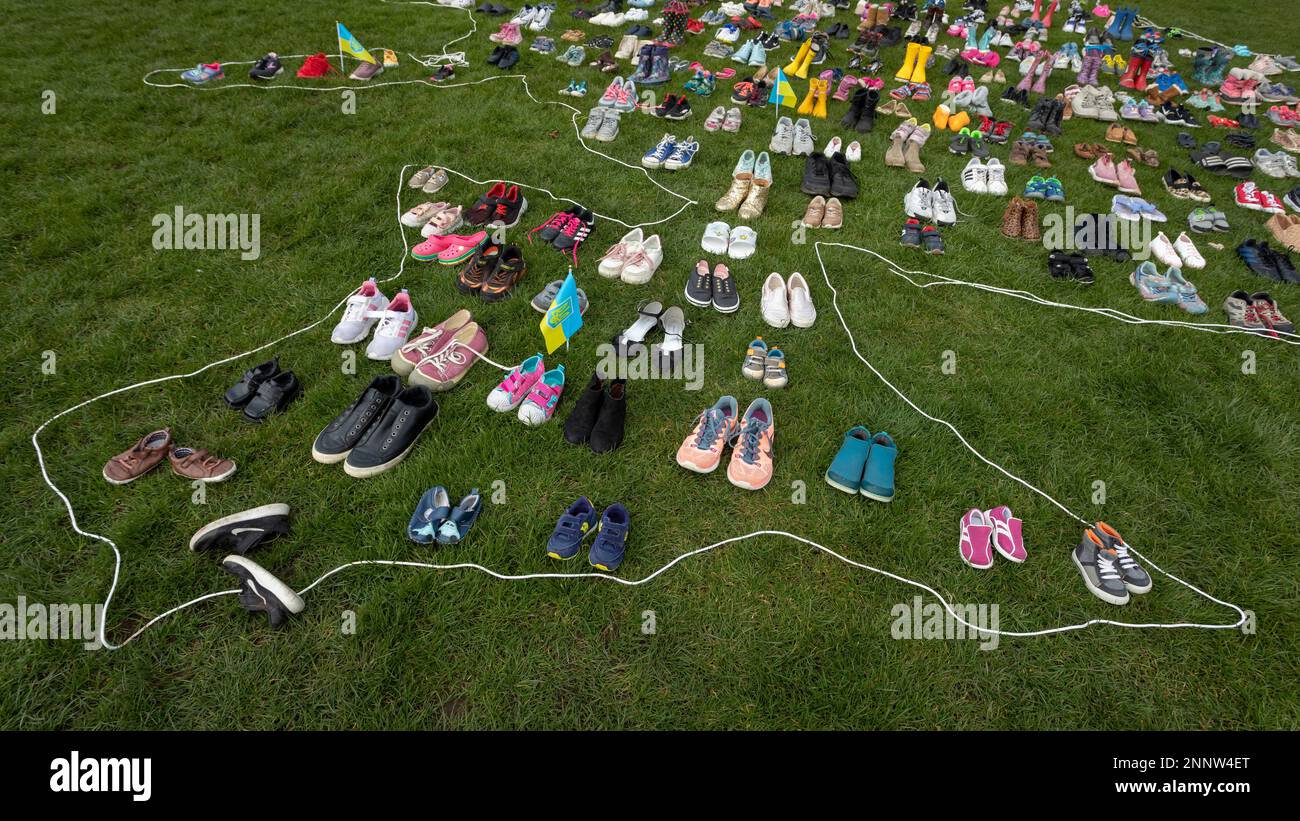 Ukraine war 2022 mural hi-res stock photography and images - Alamy