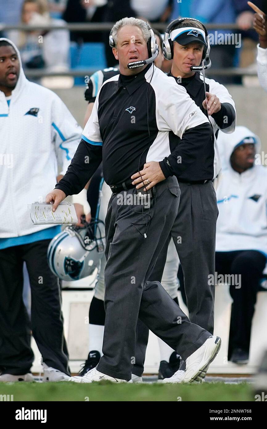 November 21, 2004: Carolina Panthers Head Coach John Fox during the Panthers-Cardinals  game during the Carolina Panthers game versus the Arizona Cardinals at Bank  of America Stadium in Charlotte, NC. (Icon Sportswire