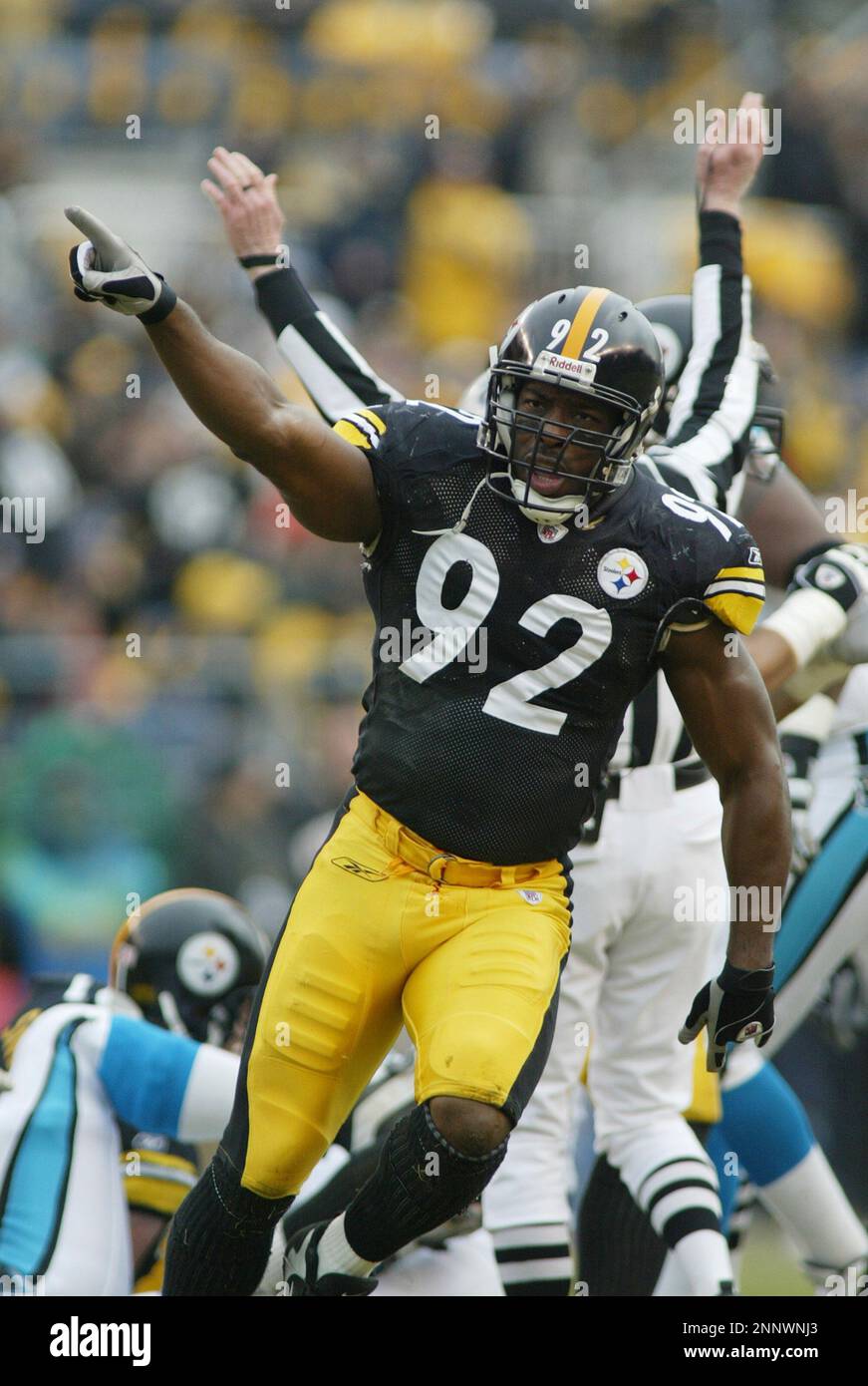 15 Dec 2002: Jason Gildon of the Pittsburgh Steelers during the Steelers  30-14 victory over the Carolina Panthers at Heinz Field in Pittsburgh, PA.  (Icon Sportswire via AP Images Stock Photo - Alamy