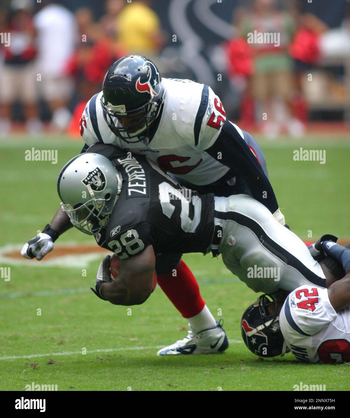 Amos Zereoue, Oakland Raiders vs the Houston Texans at Reliant Stadium in  Houston Texas on October 2, 2004. Houston Texans defeated the Oakland  Raiders 30 to 17. (Icon Sportswire via AP Images Stock Photo - Alamy