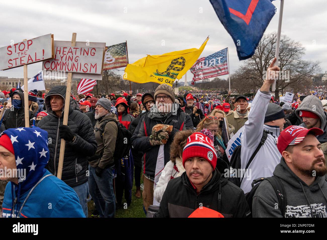 Photo by: Mihoko Owada/STAR MAX/IPx 2021 1/6/21 Pro-Trump Rally turns ...