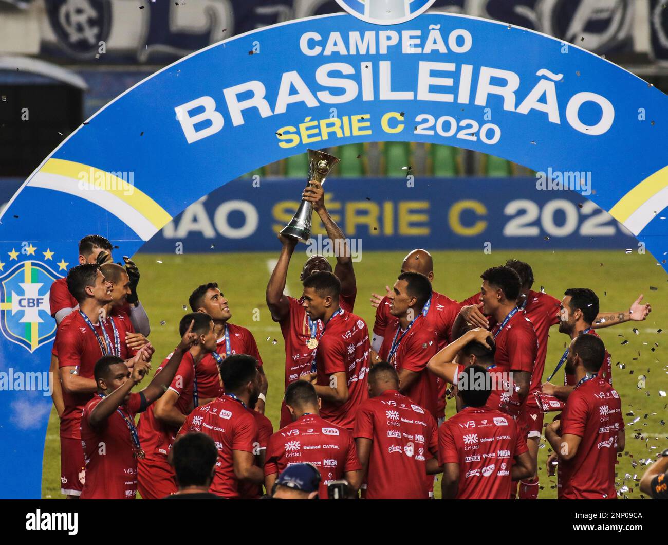 No Mangueirão, Vila Nova vence o Remo e é campeão do Brasileirão
