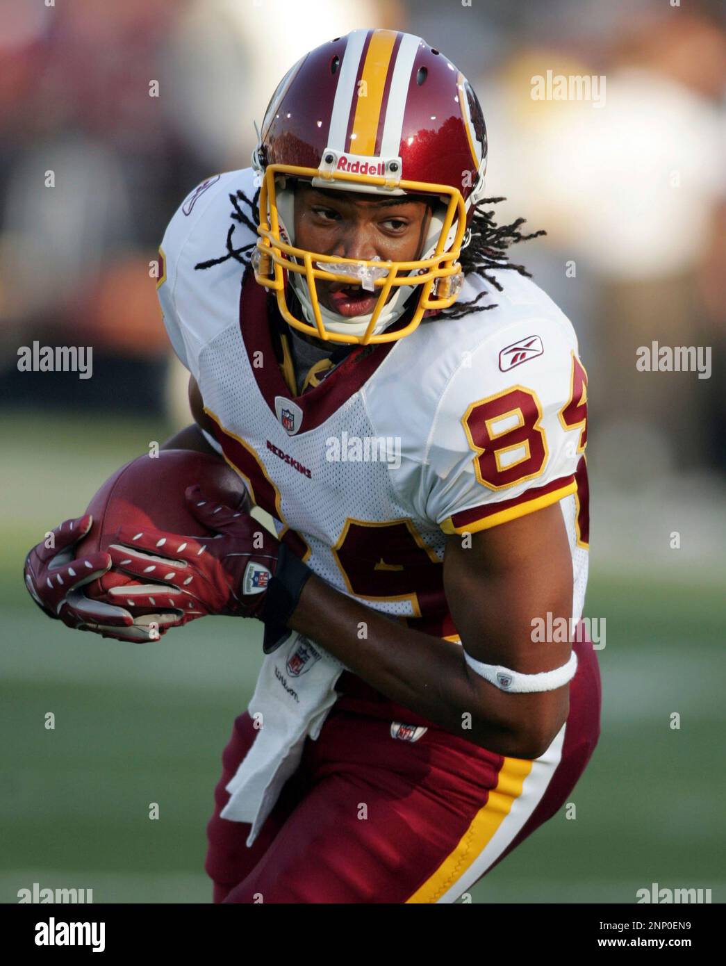 3 AUG 2008: Horace Gant of the Redskins before the Indianapolis Colts vs  Washington Redskins Hall of Fame game at Fawcett Stadium in Canton, Ohio.  (Icon Sportswire via AP Images Stock Photo - Alamy