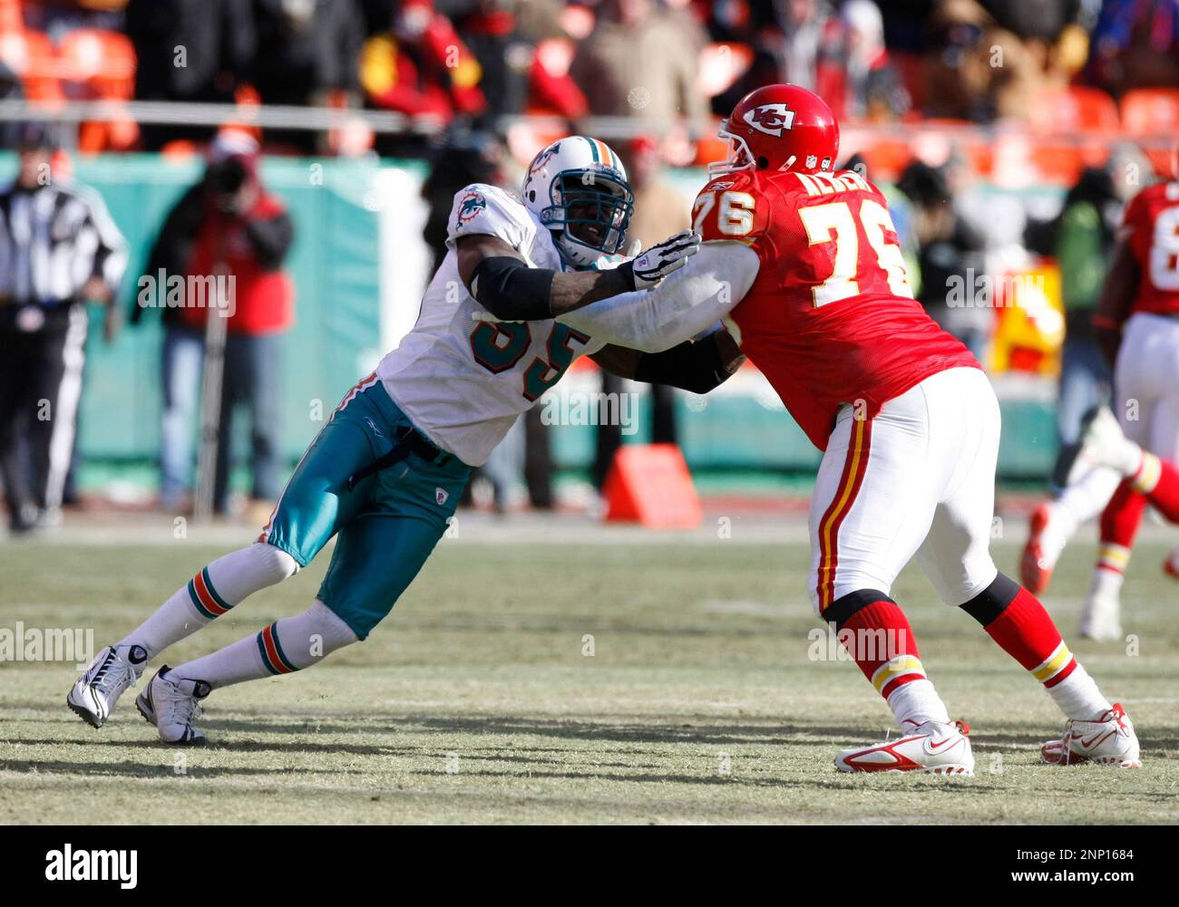 21 December 2008: Dolphins rookie Davone Bess is wrapped up by