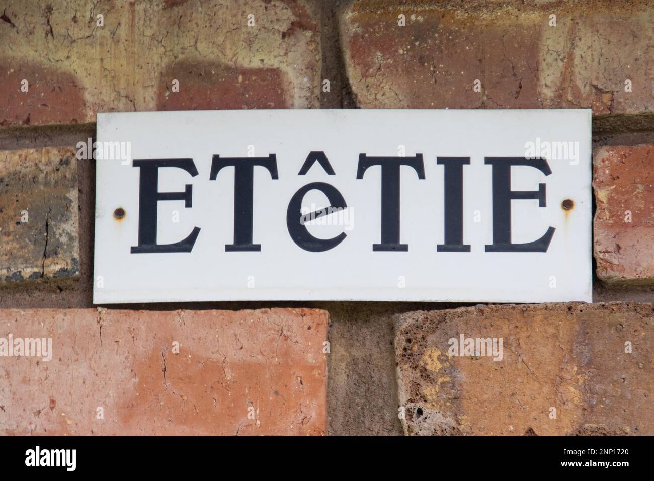 Etetie South African Slang For A Female Public Toilet Stock Photo Alamy etetie-south-african-slang-for-a-female-public-toilet-stock-photo-alamy