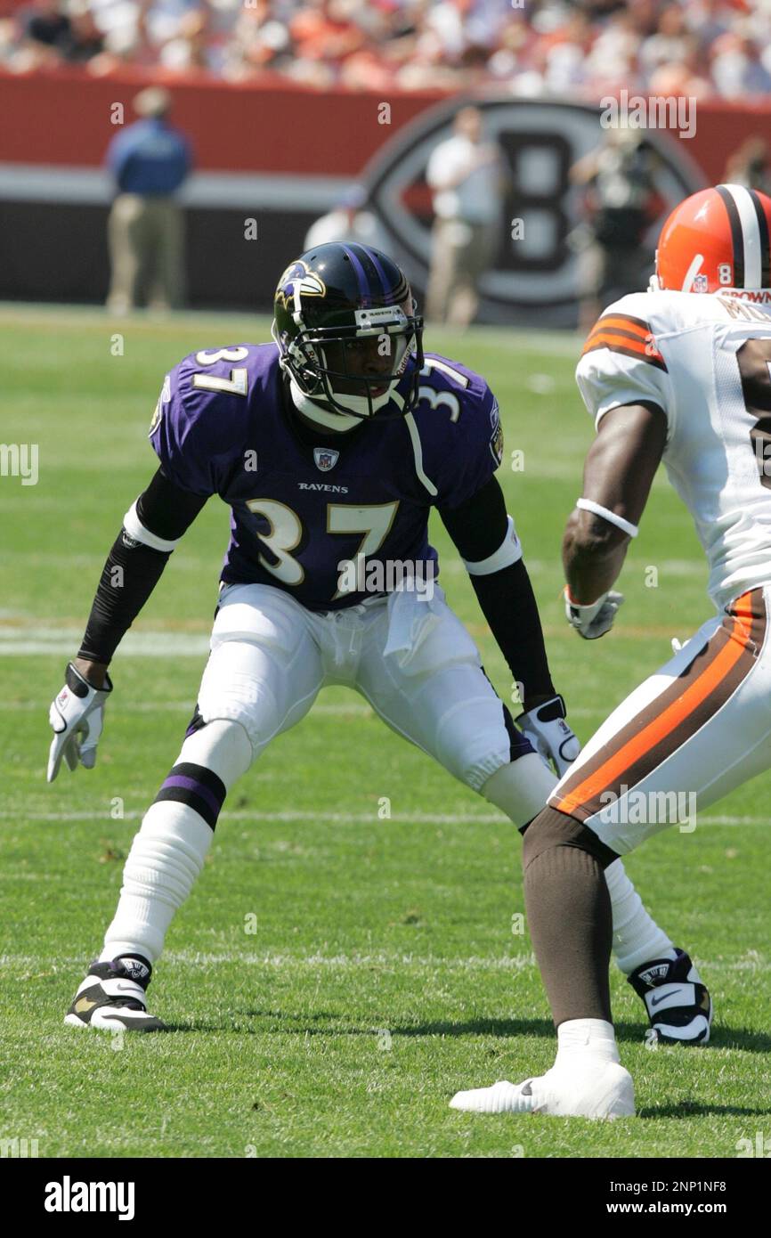 12 SEP 2004: Baltimore Raven Deion Sanders during the Ravens 20-3