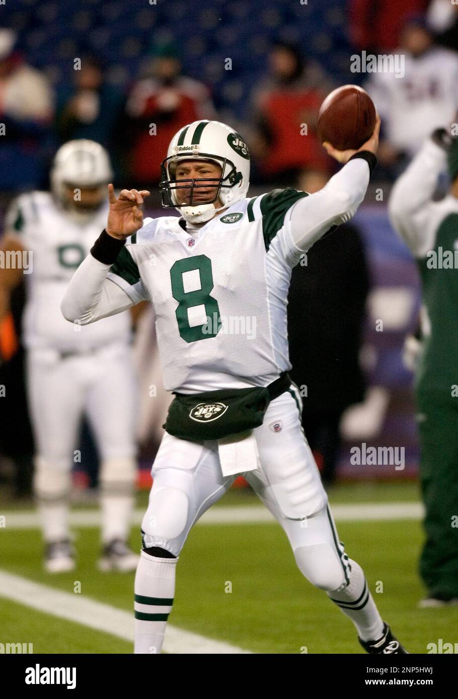 06 December 2010. Jets backup Quarterback Mark Brunell (8) during