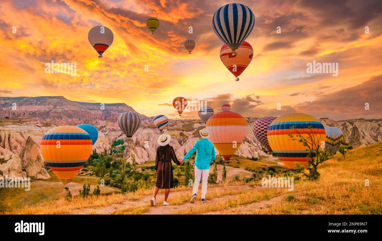 Beautiful hot air balloons! Tag someone below ⬇️ If they love