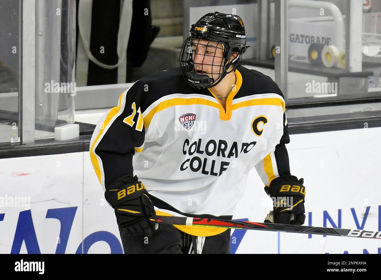 December 8, 2020 Colorado College Tigers forward Grant Cruikshank (21) during a NCAA D1 mens hockey game between the Western Michigan Broncos and the Colorado College Tigers at Baxter arena in Omaha