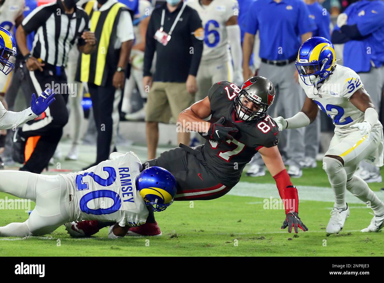 TAMPA, FL - NOVEMBER 23: Rob Gronkowski (87) of the Bucs is