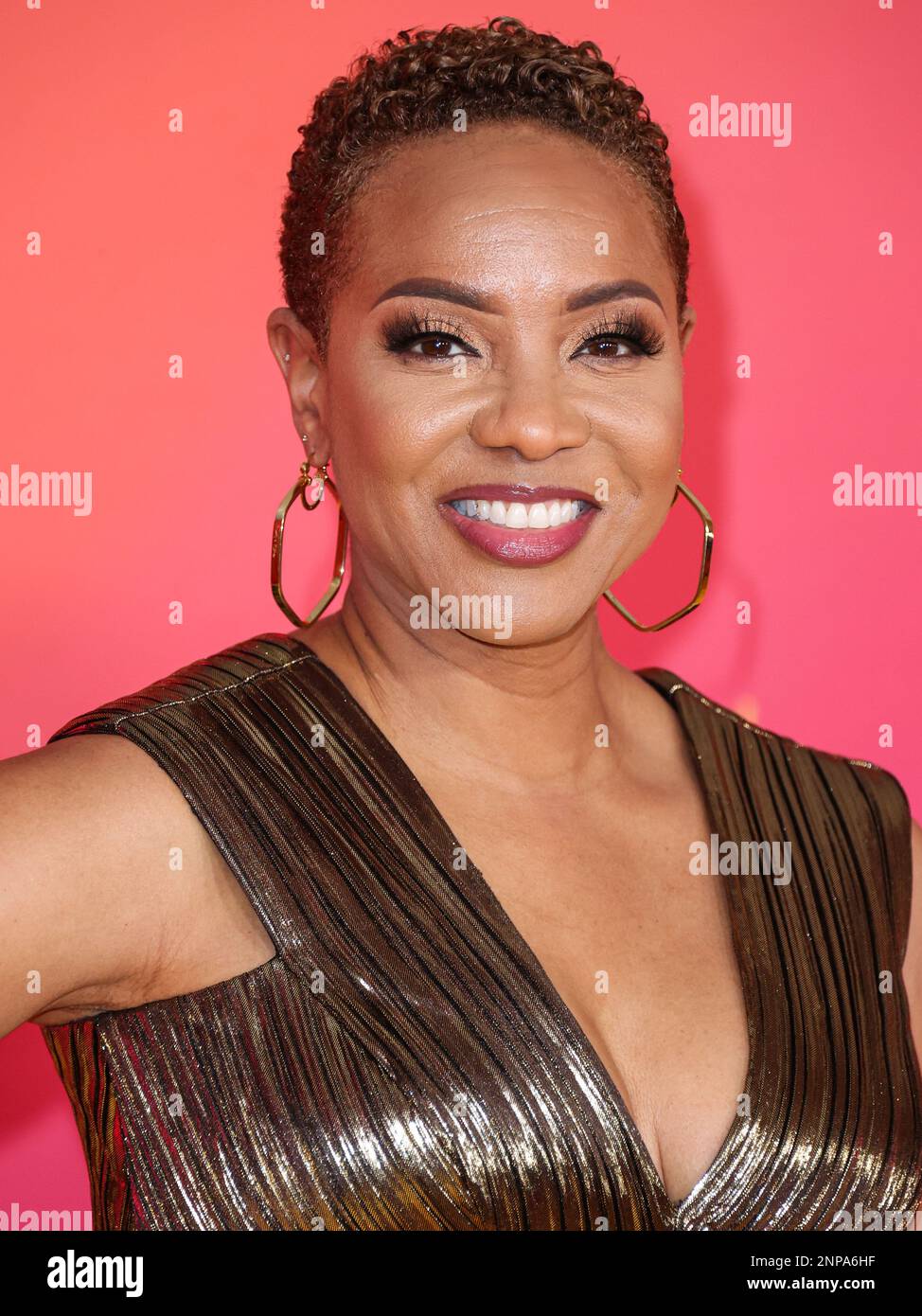 PASADENA, LOS ANGELES, CALIFORNIA, USA - FEBRUARY 25: MC Lyte arrives