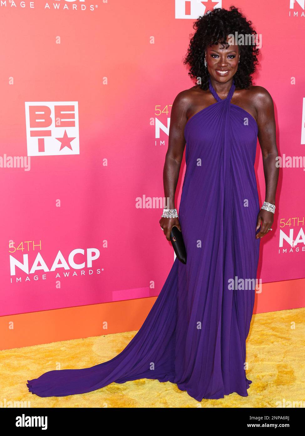 PASADENA, LOS ANGELES, CALIFORNIA, USA - FEBRUARY 25: Viola Davis ...