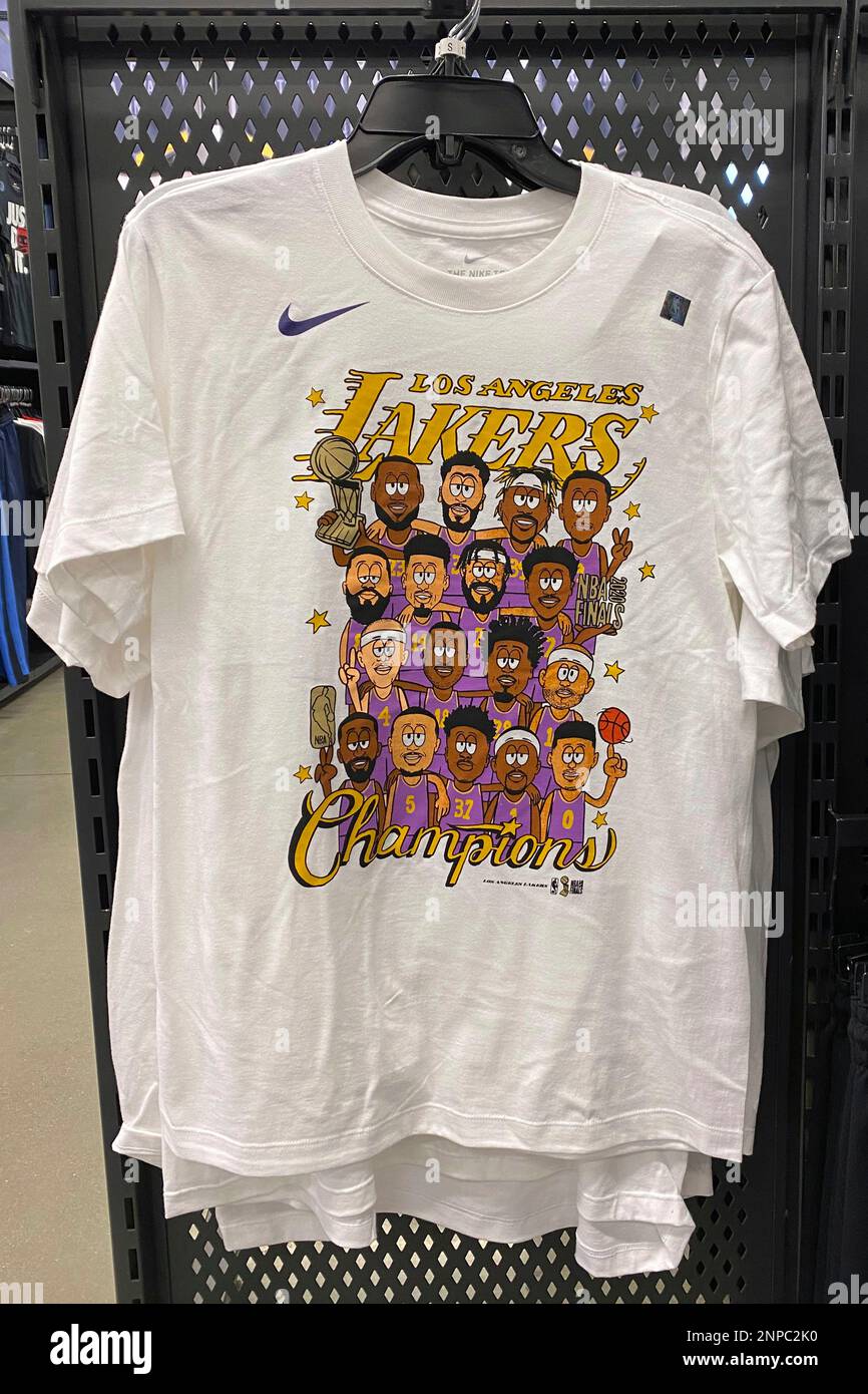 Kobe Bryant Los Angeles Lakers Nike Jersey Retirement Graphic