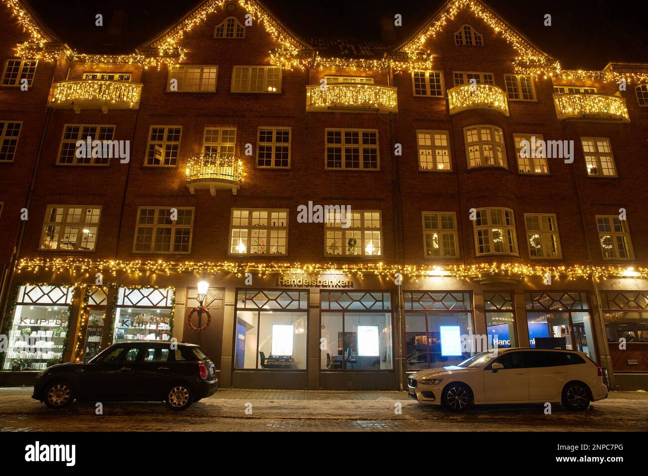 skære I særdeleshed klassisk Viborg, Denmark, December 2022: Night city decorated for Christmas Stock  Photo - Alamy