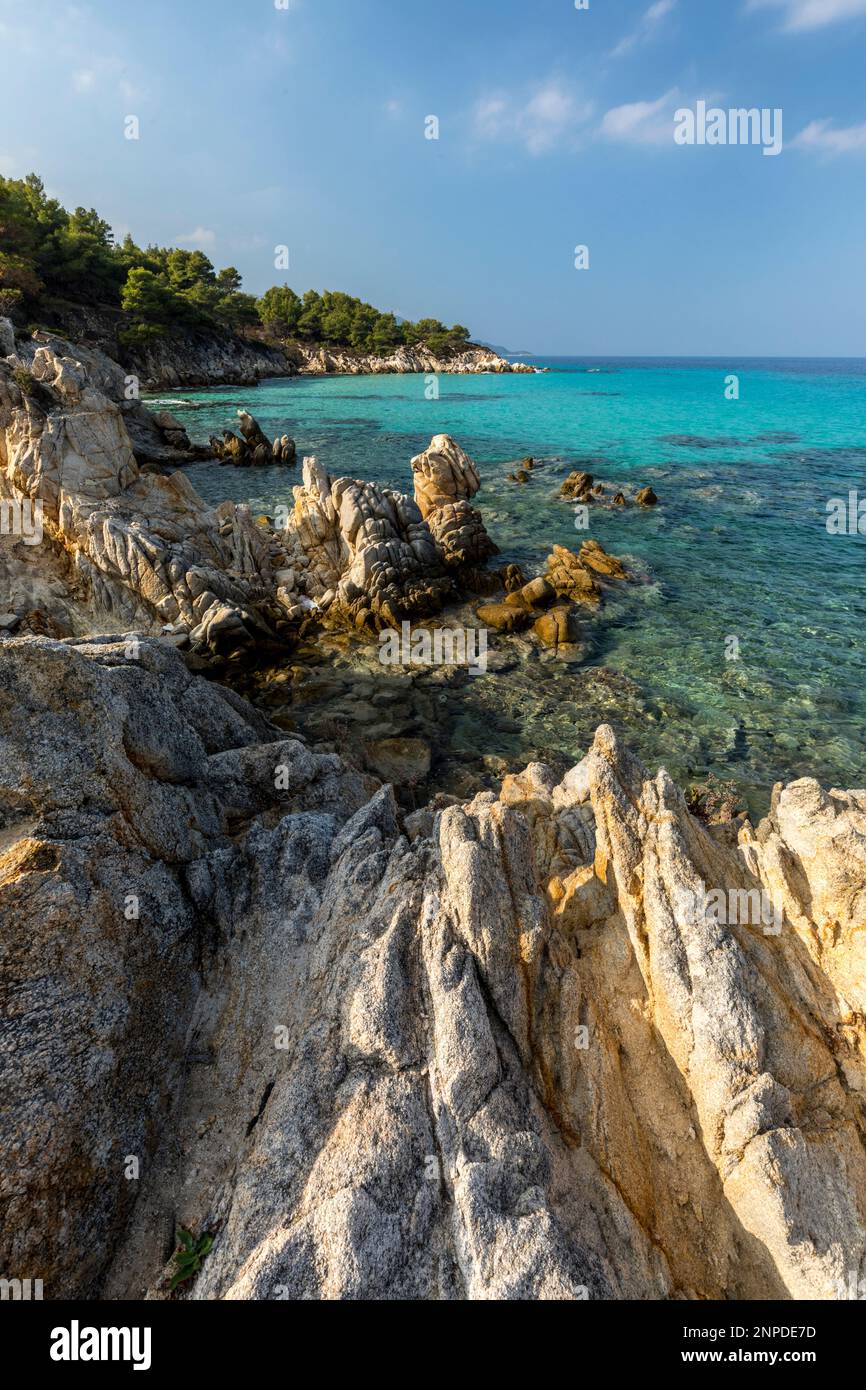 Clear beautiful rock view hi-res stock photography and images - Alamy