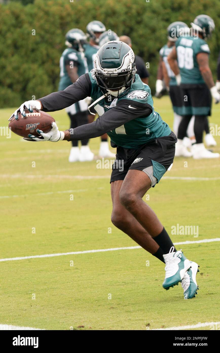 Philadelphia Eagles wide receiver Alshon Jeffery runs a drill during an
