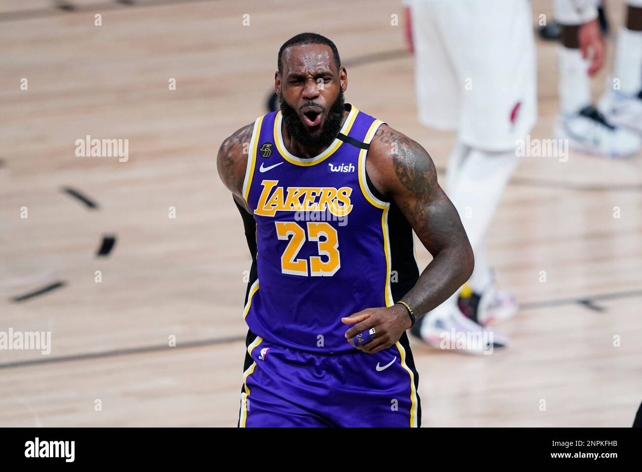 lebron james lakers 23