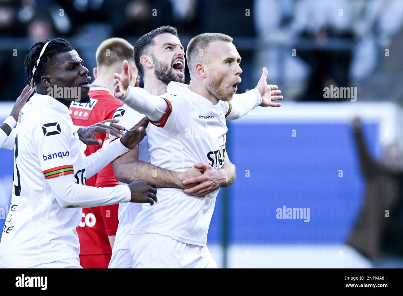 OHL's Jon Thorsteinsson celebrates after scoring during a soccer match