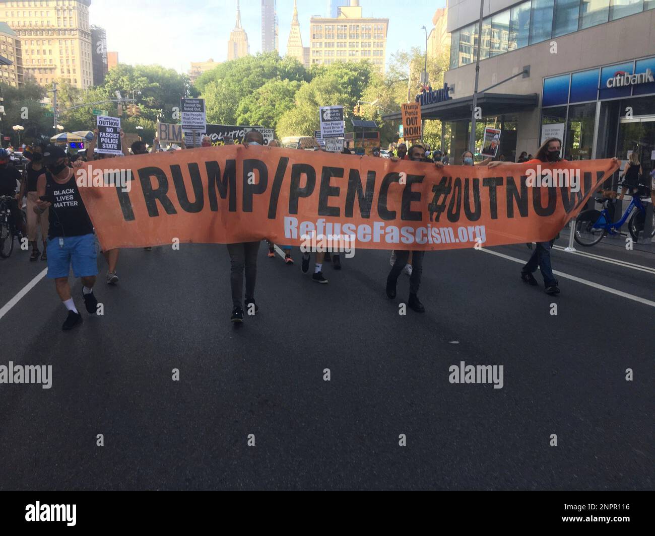 Manhattan Riots Photo by: zz/STRF/STAR MAX/IPx 2020 7/18/20 Demonstrators protesting ...